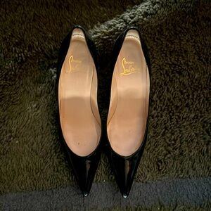 Christian Louboutin 70mm patent pump- size 40 or size 10 US
